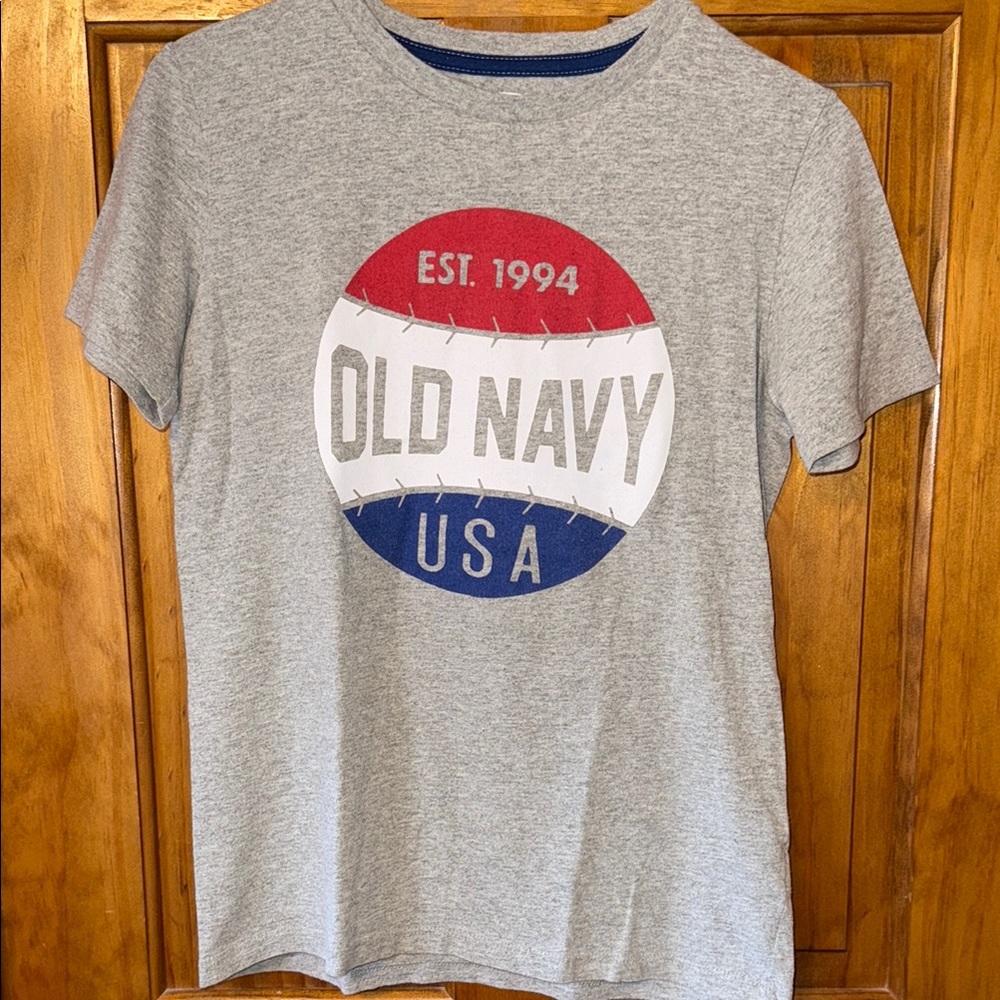 Old Navy Gray Tee with Patriotic Baseball Design